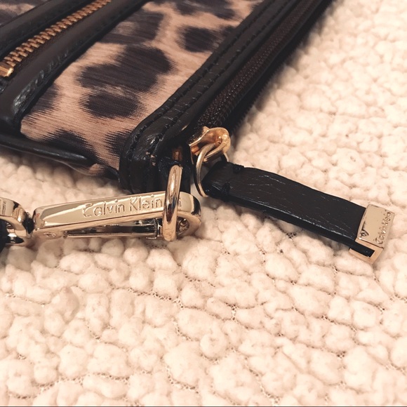 Calvin Klein Leopard Crossbody Purse - Picture 5 of 7